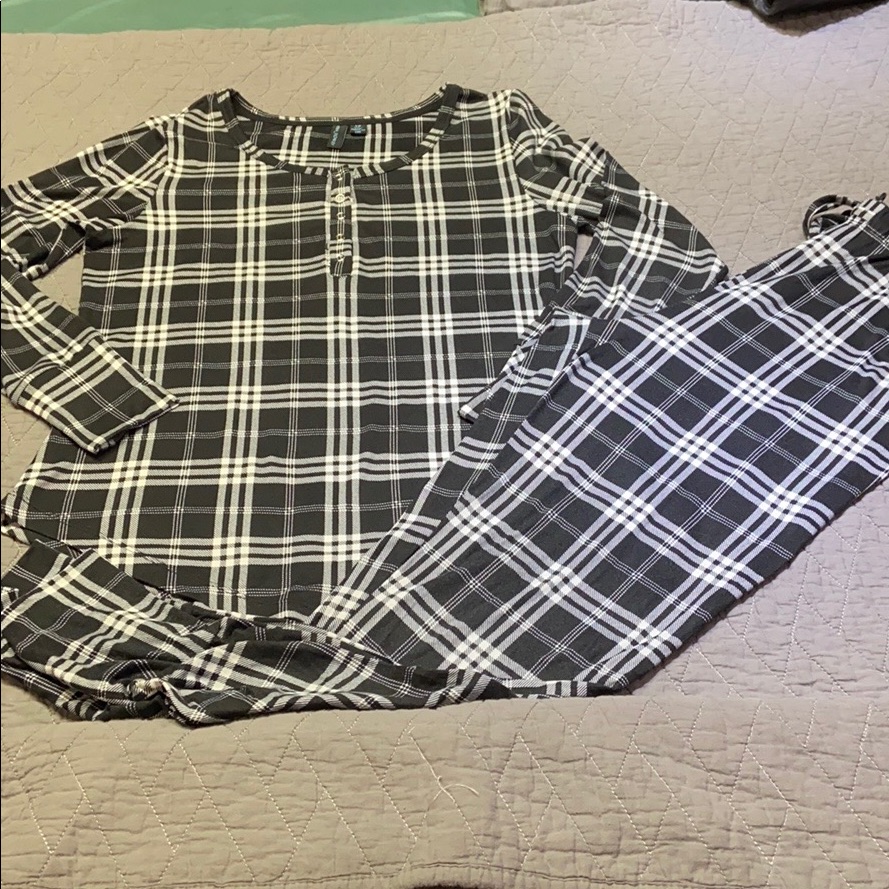 Cynthia Rowley Brand Euc